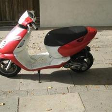 Aprilia Sonic AC SD