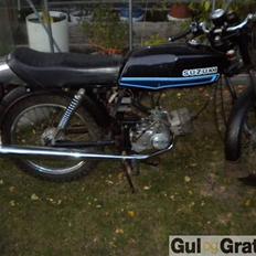Suzuki  dm 50