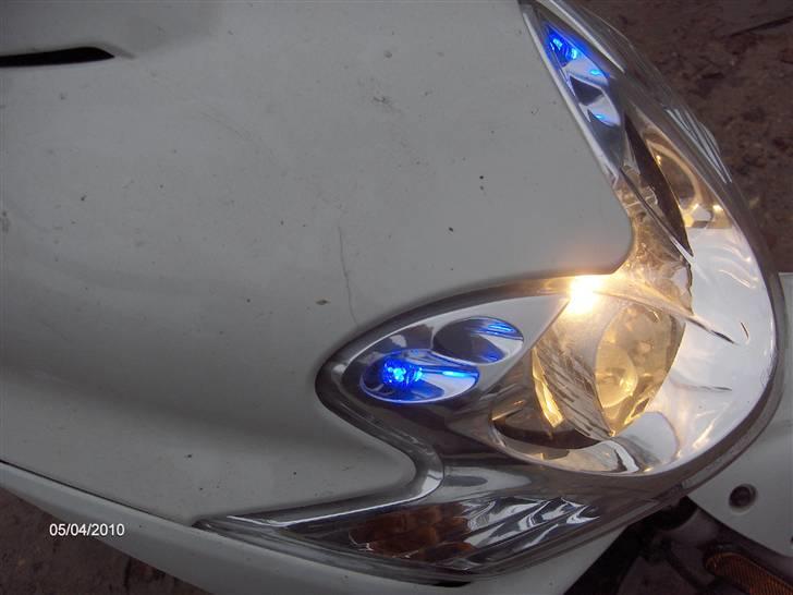 Yamaha jog r solgt billede 11