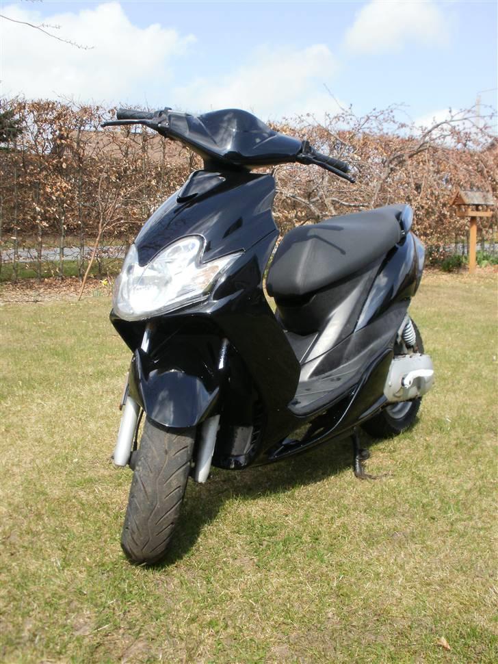 Yamaha Jog r (solgt)  billede 1