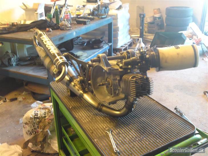 Yamaha jog-BYTTET TIL CROSSER billede 3