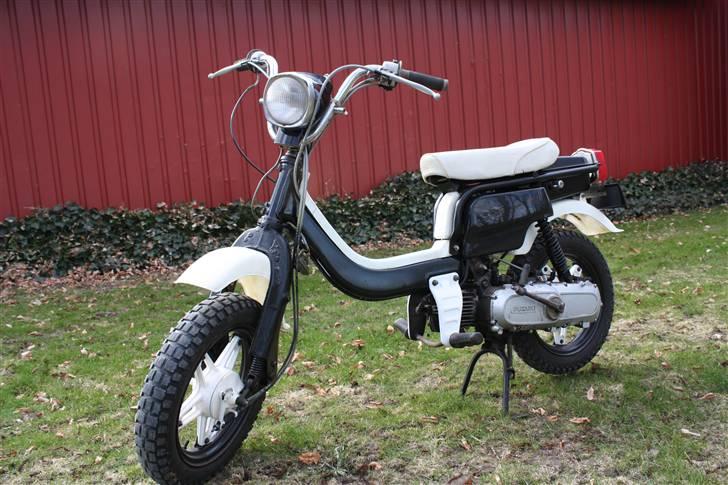 Suzuki FZ 50 [SOLGT] billede 1