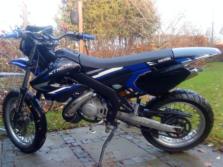 Derbi Senda SM X-treme Sort/Blå billede 2