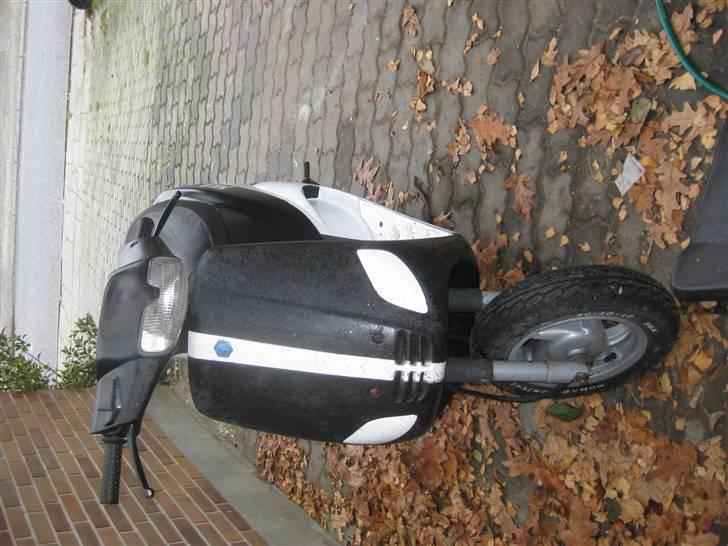 Piaggio Zip gl (Solgt) billede 5