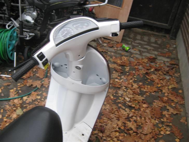 Piaggio Zip gl (Solgt) billede 8