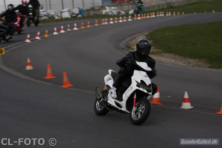 Yamaha Jogrr DMU #77 Til salg - Stankelben :D billede 7