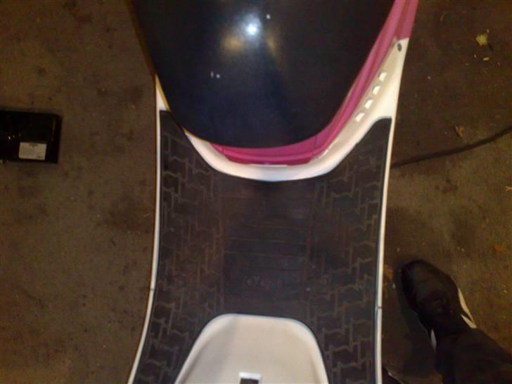 PGO hot 50 solgt..! billede 6