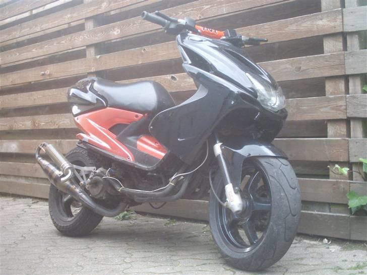 Yamaha Aerox SOLGT billede 4