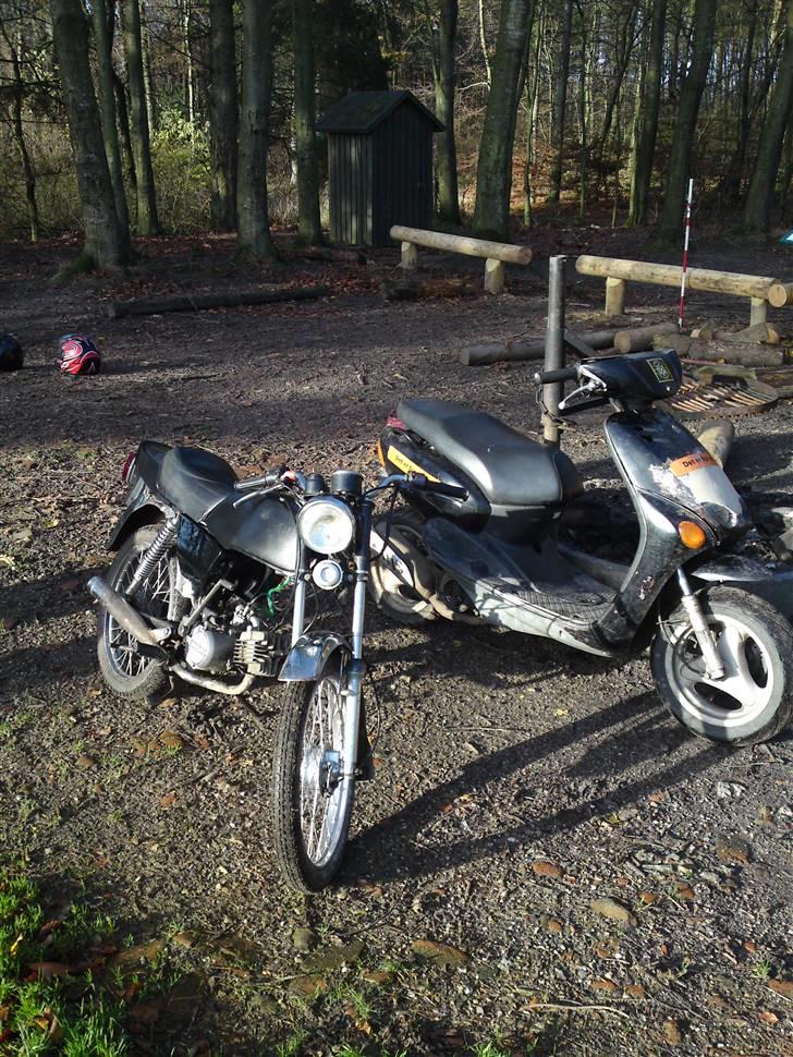 Yamaha neos solgt - min neos og en vens dm 50 :) billede 6