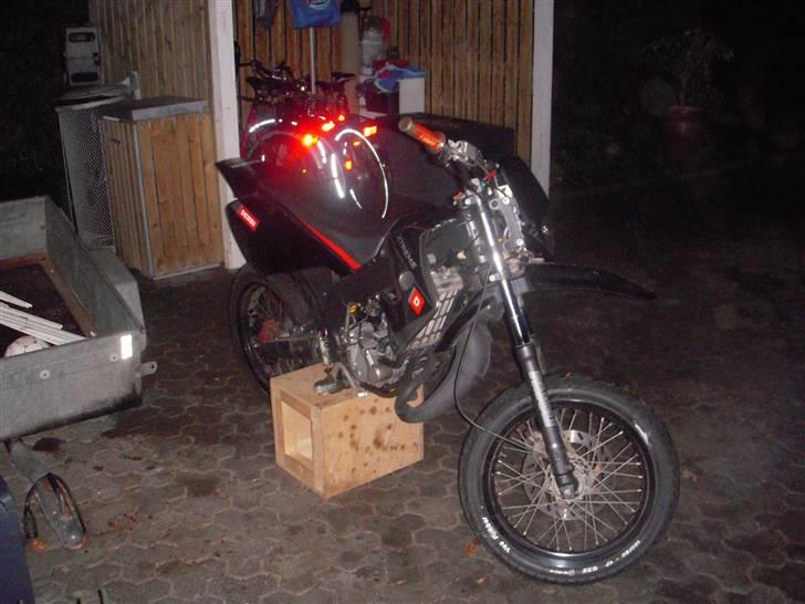 Derbi senda x-treme SOLGT! - i skal ikk tage jer af den er beskidt, bedre billeder bliver taget :)!  billede 3