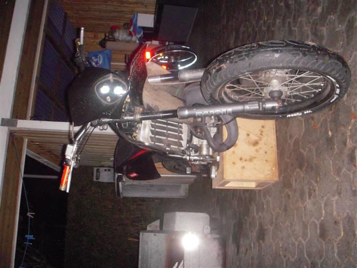 Derbi senda x-treme SOLGT! - i skal ikk tage jer af den er beskidt, bedre billeder bliver taget :)!  billede 4