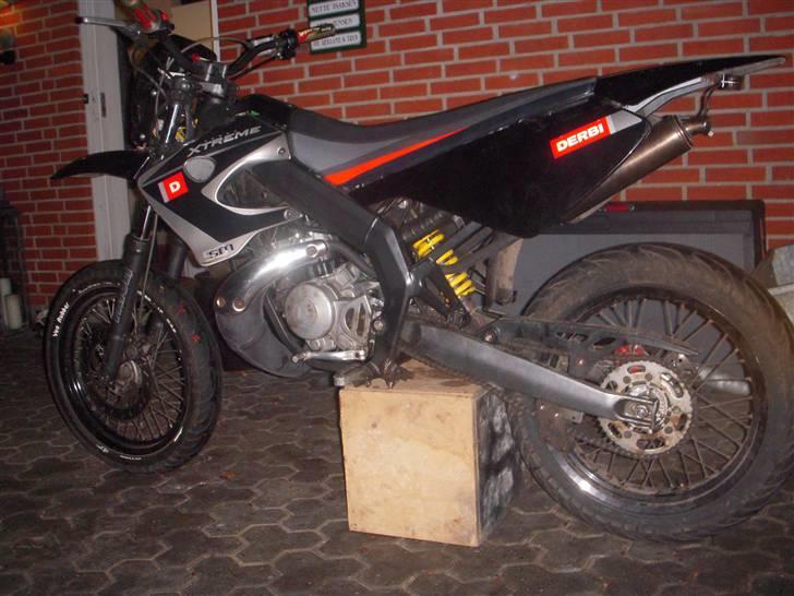 Derbi senda x-treme SOLGT! - i skal ikk tage jer af den er beskidt, bedre billeder bliver taget :)!  billede 5