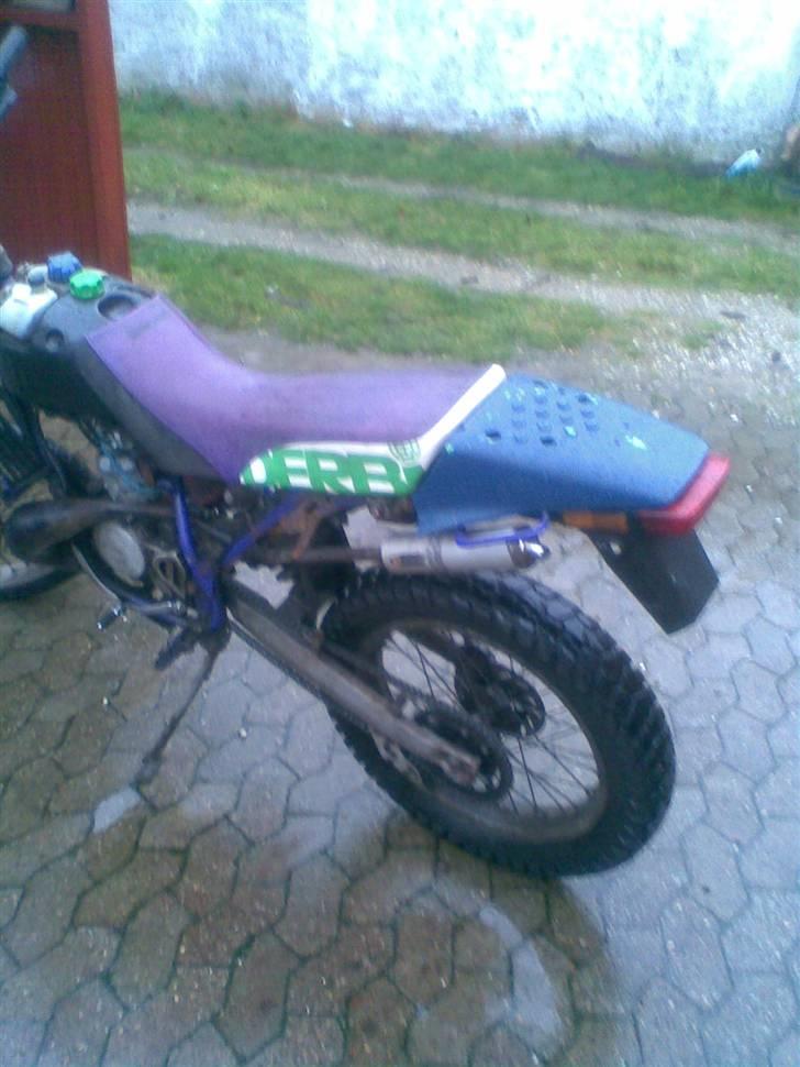 Derbi Senda R     SOLGT!!!! - Bag fra top :) billede 4