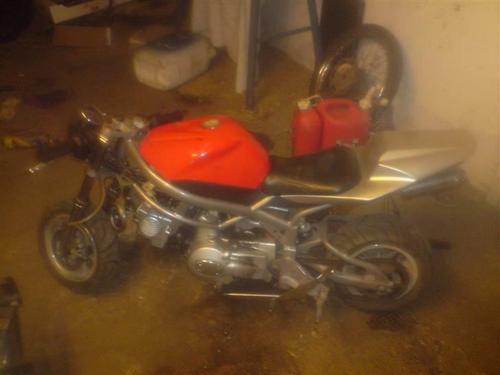 MiniBike superbike R6 billede 1