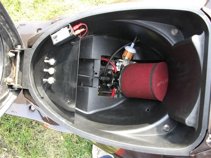 Yamaha Jog RR TS Solgt i dele billede 5