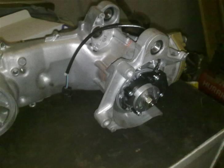 Yamaha Jog AS solgt - ny glasblæst motor med racer henning :P billede 6