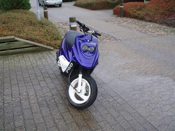 {{currentPhoto.altText}} billede {{currentPhoto.number}}