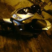 Peugeot speedfight 2 Solgt 6000