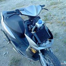 Yamaha jog r lc solgt