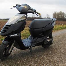 Aprilia Sonic Evo LC