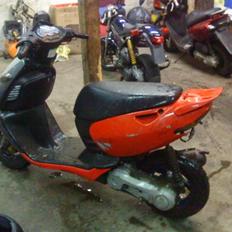 Aprilia sonic bytte