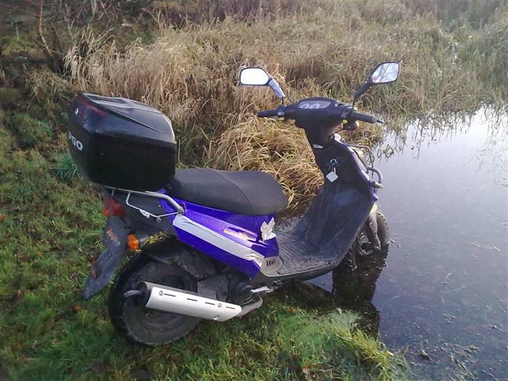 PGO Hot 50 -  Solgt Savnet! - DANMARKS HURTIGSTE SPRITTER :-D som den står nu, og som den bliver brugt HVER dag ;) billede 1