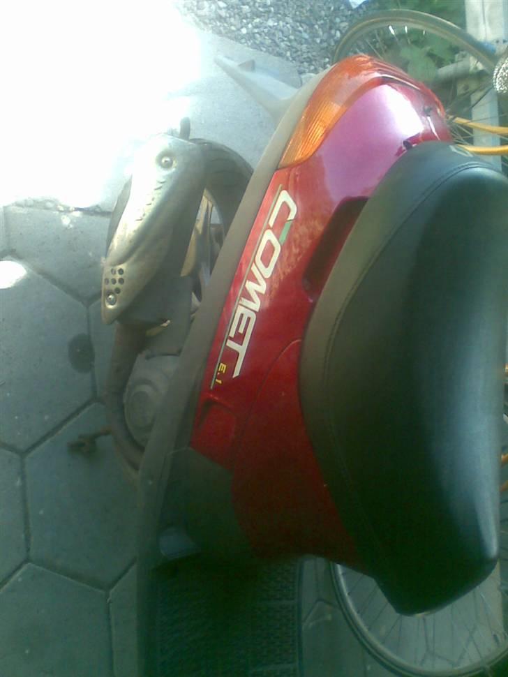 PGO comet solgt. billede 1