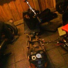 Yamaha jog fs  solgt 