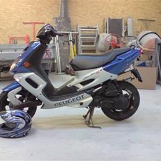 Peugeot Speedfight 2 LC