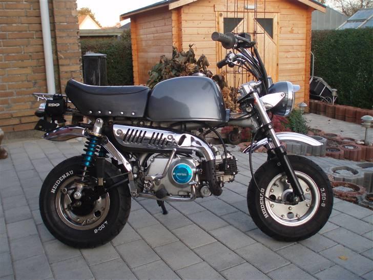 Skyteam Gorilla Før  billede 16