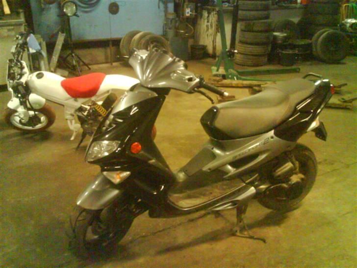 Peugeot speedfight2 billede 1