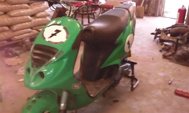 Piaggio Nrg mc3 Evo 2 Baneracer billede 3