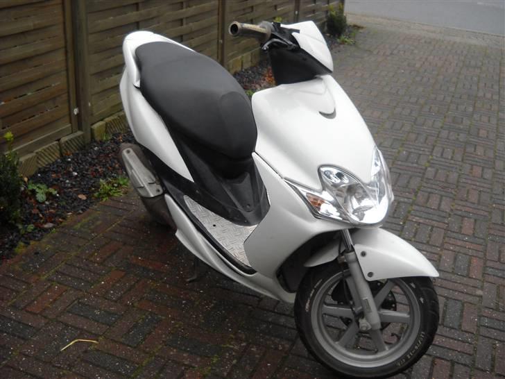 Yamaha jog R SOLGT! billede 1