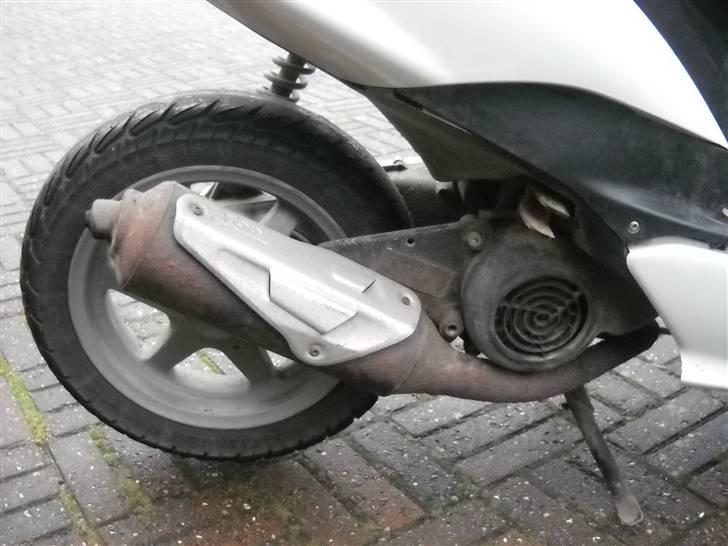 Yamaha jog R SOLGT! billede 4