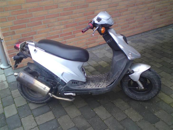 PGO hot 50 solgt billede 1