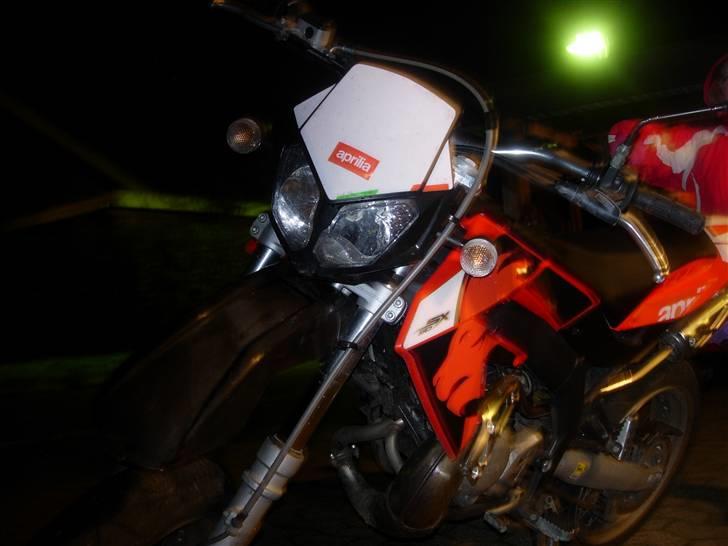Aprilia sx50 *SOLGT* billede 5
