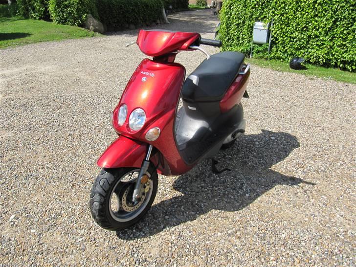 Yamaha neos billede 3