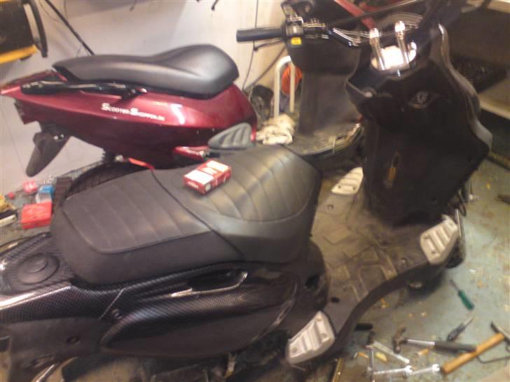 PGO pmx carbon SOLGT billede 2