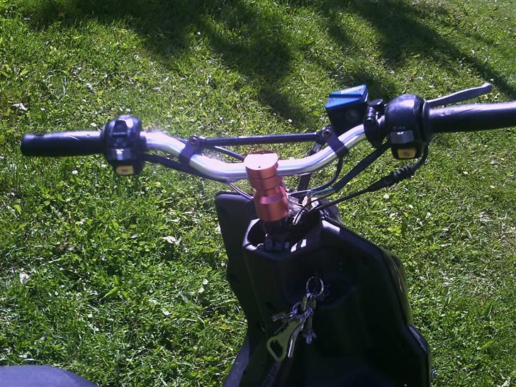 PGO Hot 50 billede 7