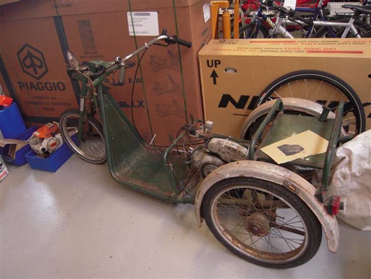 {{currentPhoto.altText}} billede {{currentPhoto.number}}