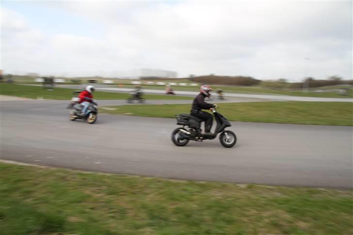 Piaggio Nrg Mc3 Evo1 16.72hk billede 4