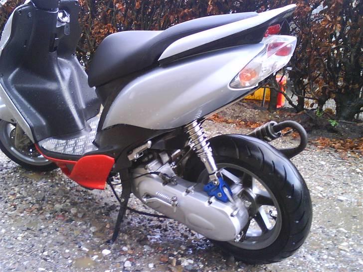 Yamaha Jog R billede 3