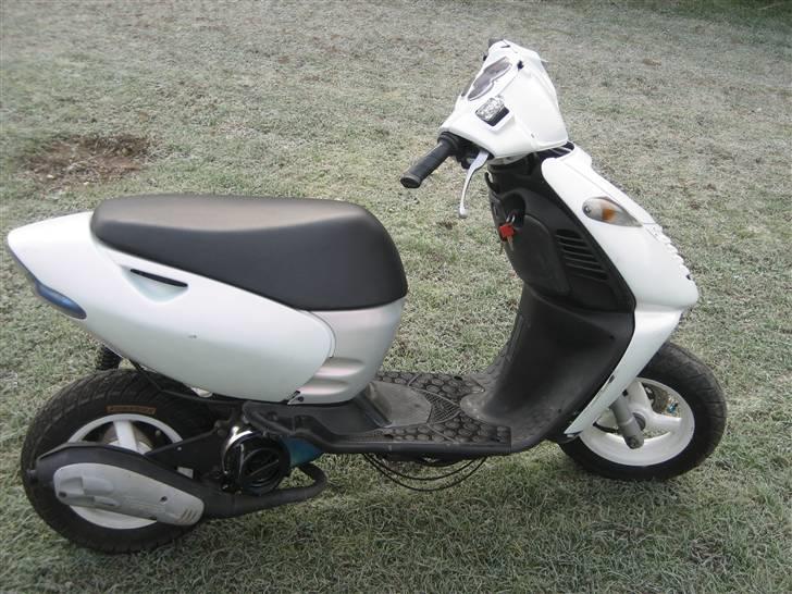 Aprilia sonic 'perlen' SOLGT billede 1