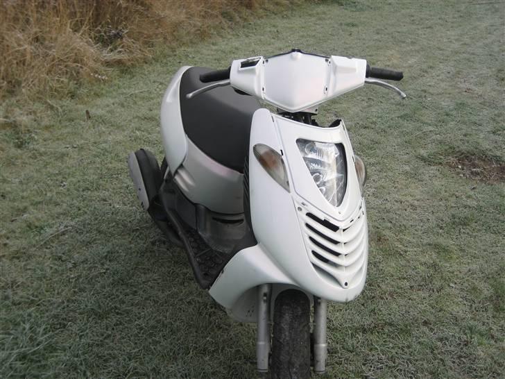 Aprilia sonic 'perlen' SOLGT billede 5