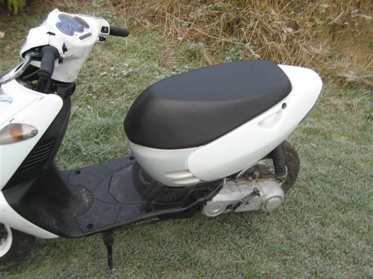 Aprilia sonic 'perlen' SOLGT billede 9