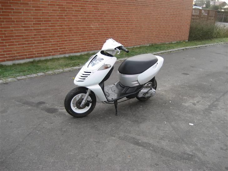 Aprilia sonic 'perlen' SOLGT billede 14