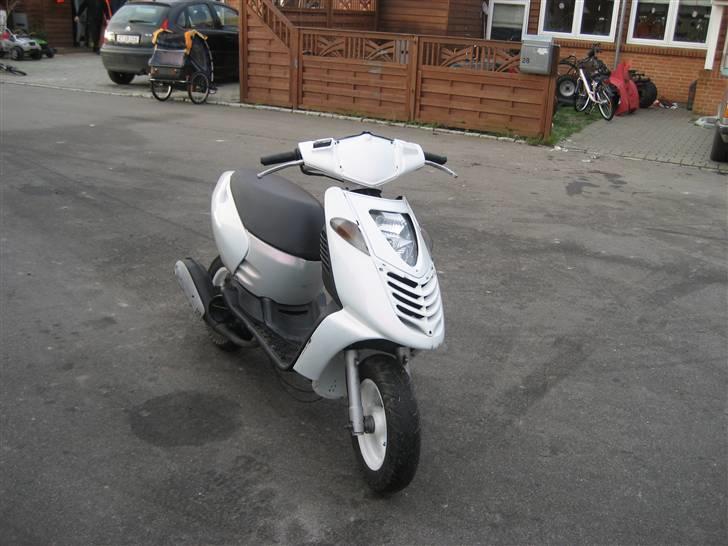 Aprilia sonic 'perlen' SOLGT billede 15