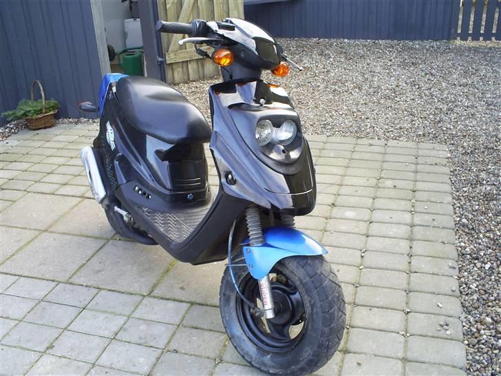 PGO Hot 50 (SOLGT) billede 1