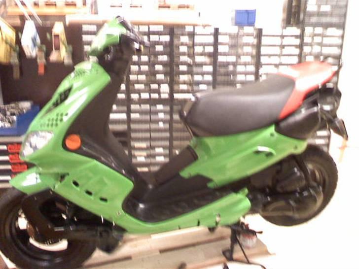 Peugeot Speedfight 2 billede 1