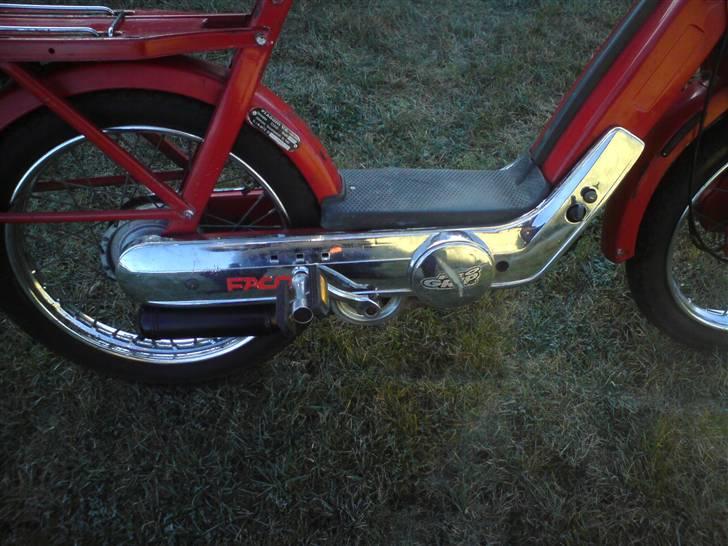 Vespa ciao ferrarien solgt billede 7